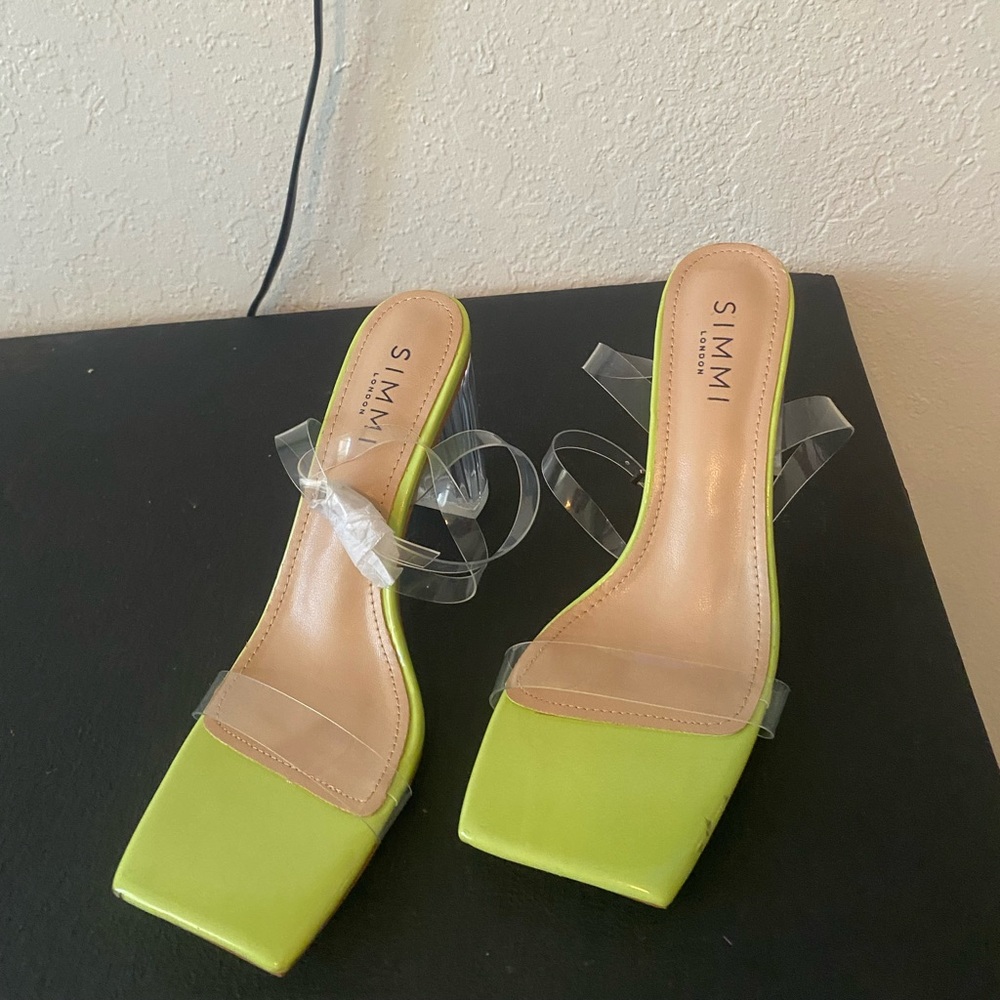 heels - Picture 2 of 2